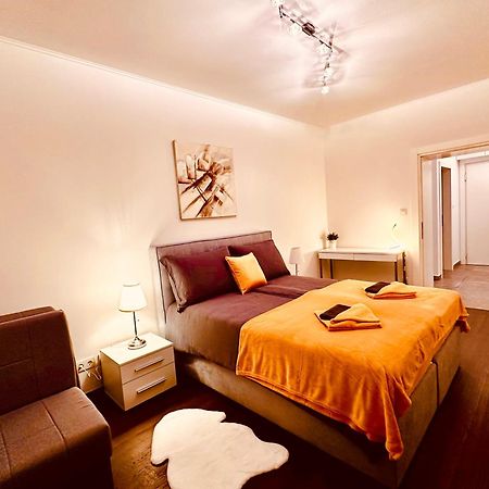Apartment In Centre Of Zagreb - Lions Den Екстериор снимка
