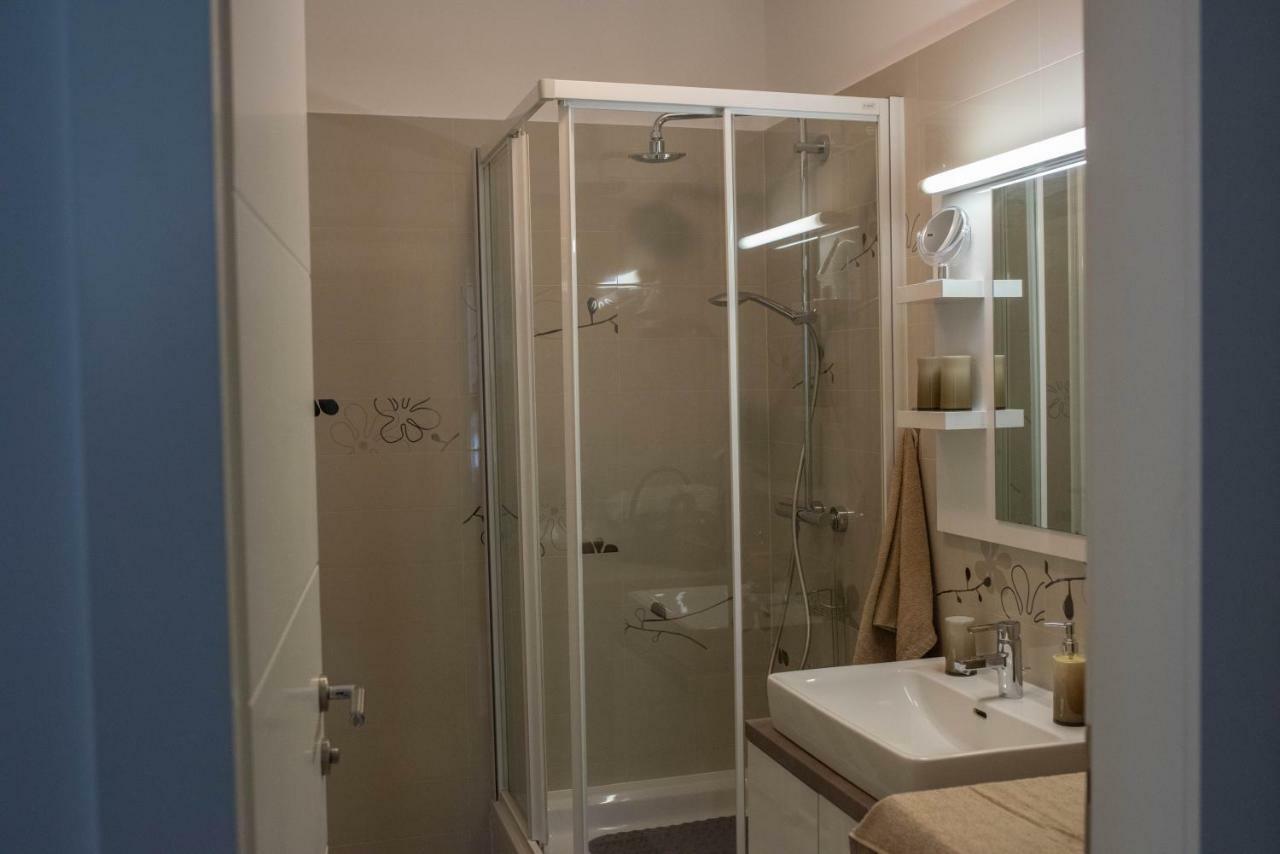 Apartment In Centre Of Zagreb - Lions Den Екстериор снимка